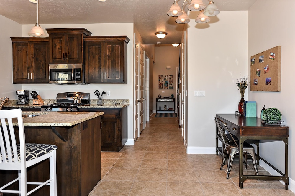 House, Multiple Beds, Mountain View (Fairway Oasis) photo 3