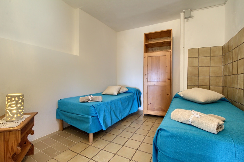 Apartment (2 Bedrooms) photo 1