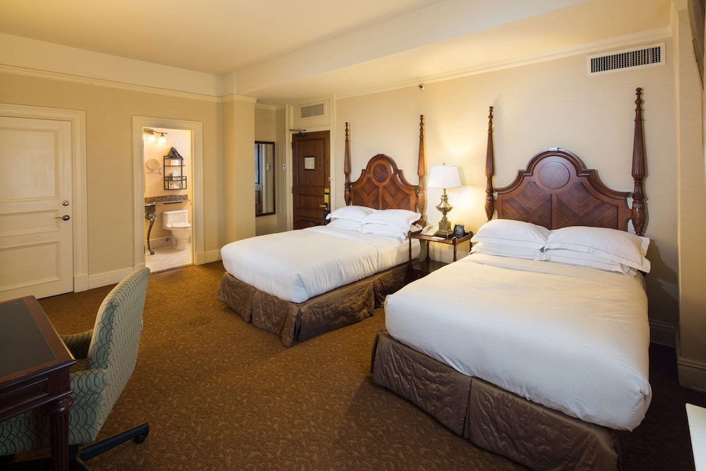 Room, 2 Double Beds, Accessible, Bathtub (Hearing Impaired) - Photo 1