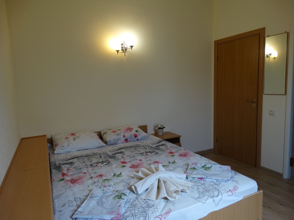 Standard Double Room (11) photo 2