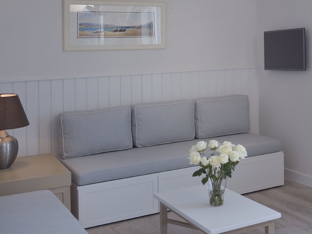 Suite, 1 Bedroom, Sea View photo 2
