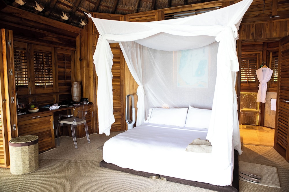 Bungalow, Jetted Tub, Sea View (Sea View) photo 3
