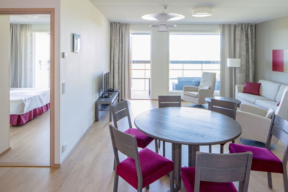 Apartment, 3 Bedrooms, Sauna, Annex Building photo 1