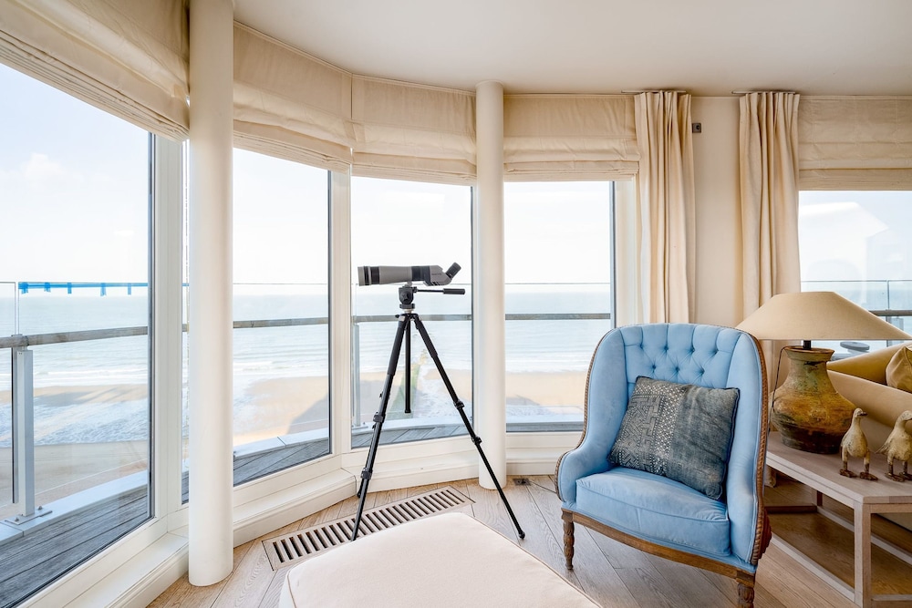 Stunning Penthouse With Free Parking and sea View, Foto 31