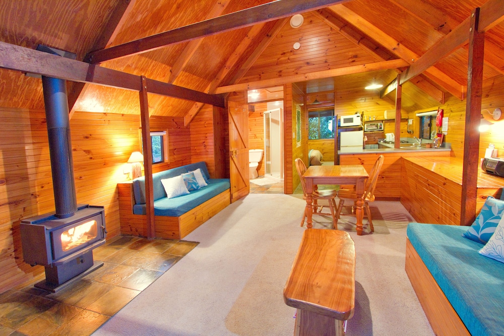 Cottage, 1 Bedroom, Non Smoking, Kitchen (Yellow Robin) photo 1