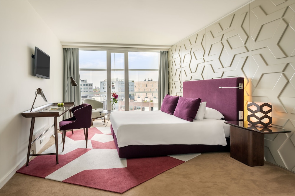 Superior Double Room, City View - Photo 2