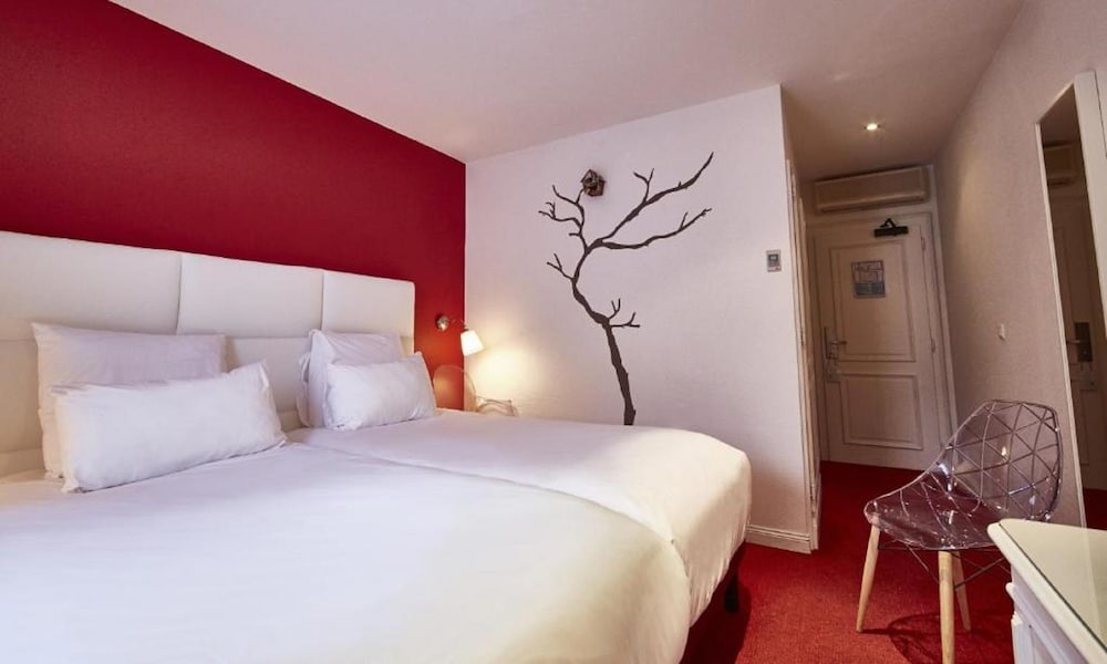 Comfort Room, 1 Double Bed, Non Smoking (Twin bed on request) - Photo 3
