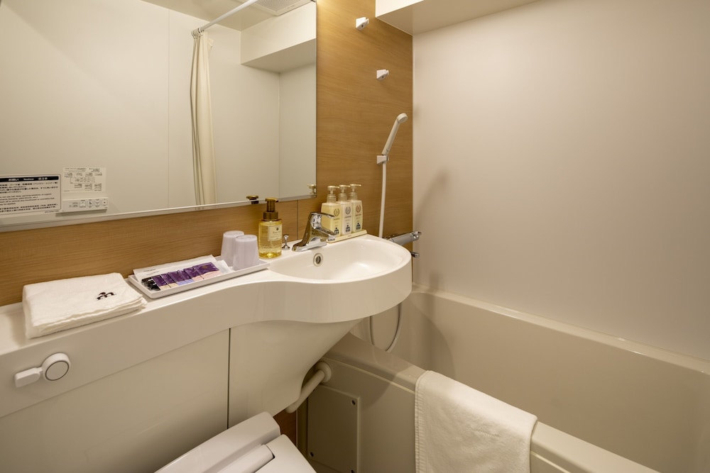 Semi-Double Room, Non Smoking photo 3