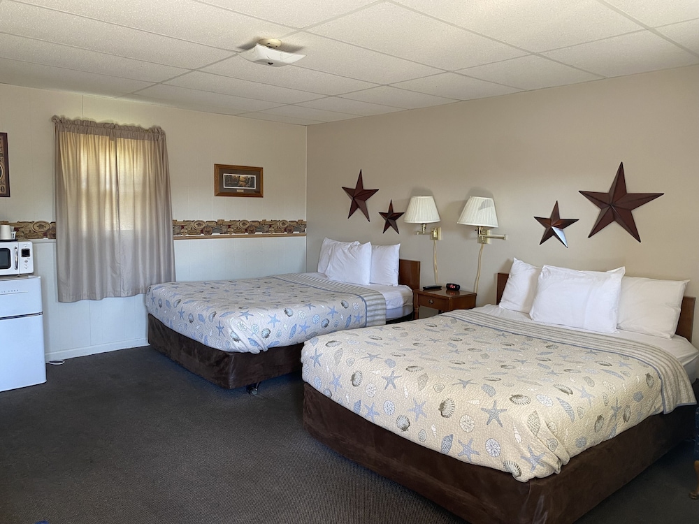 Basic Double Room photo 1