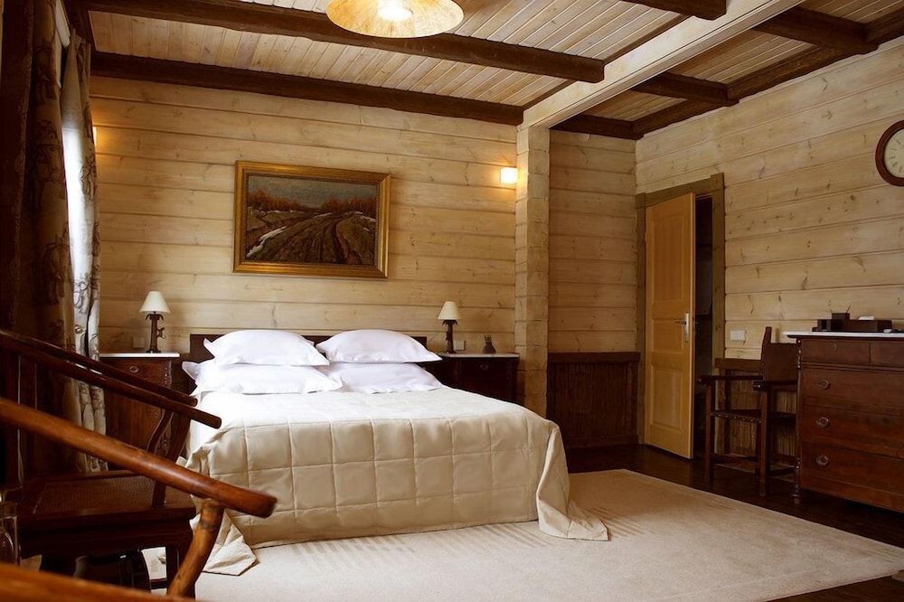 Suite photo 1