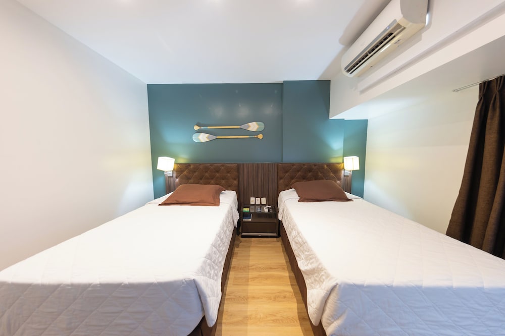 Standard Room, 2 Twin Beds photo 2