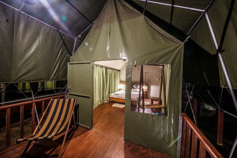 Luxury Tent, 1 Bedroom, Balcony, River View