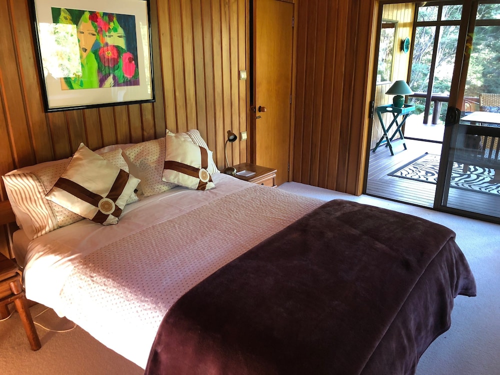 Design Chalet, 2 Bedrooms, Park View photo 1