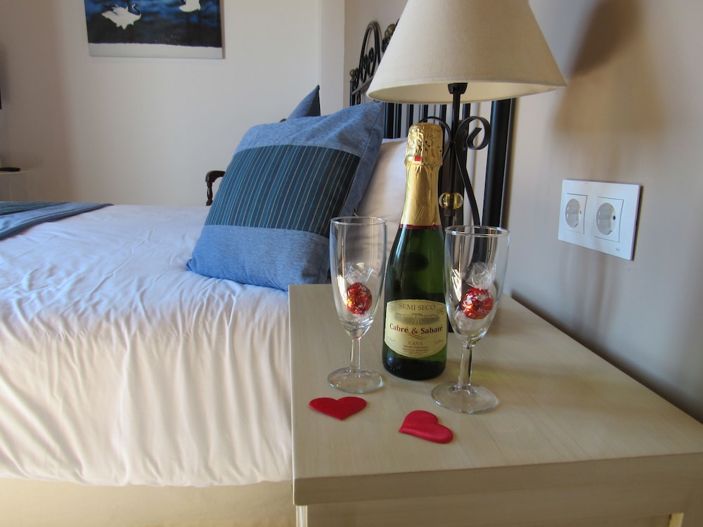 Standard Double Room, Balcony, Garden View photo 2