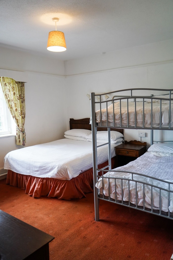 Suite, Ensuite (2A + 2C) photo 1