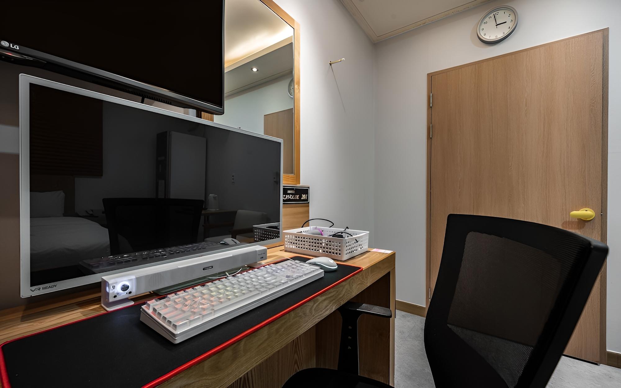 Room (Standard no-hard 1PC early check-in () photo 3