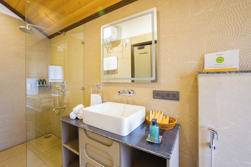 Luxury Villa photo 3