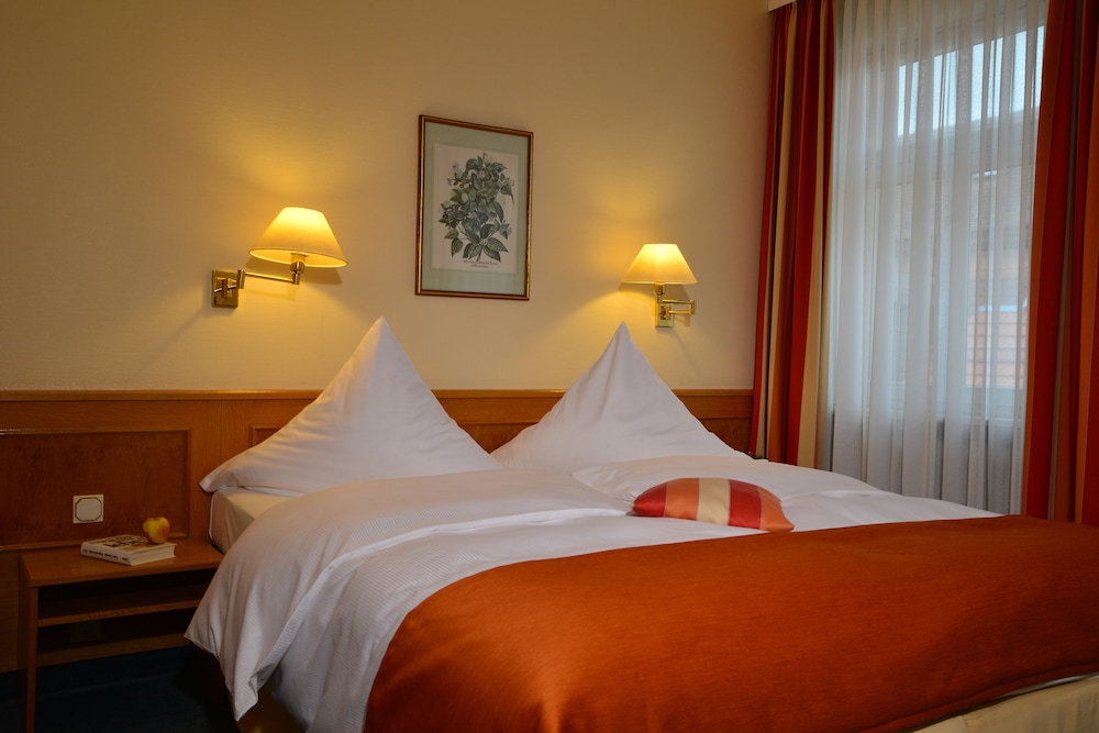 Double Room - Photo 2