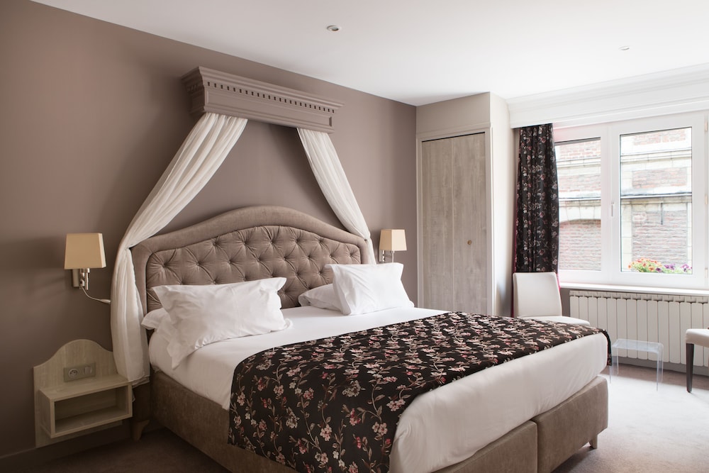 Standard Room photo 2