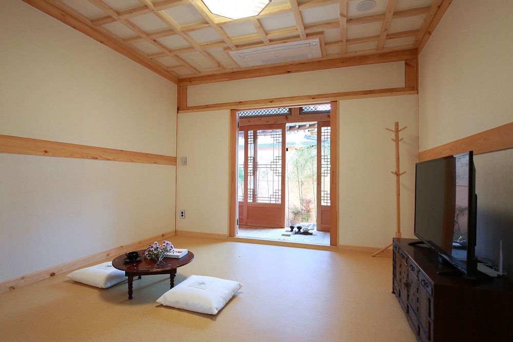 Sundeok photo 3