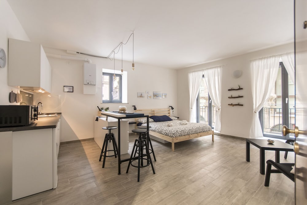 Basic Apartment