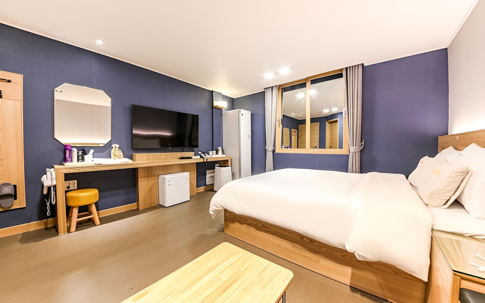 Room (Deluxe King (Ace Bed-Highest-end hybr) photo 1