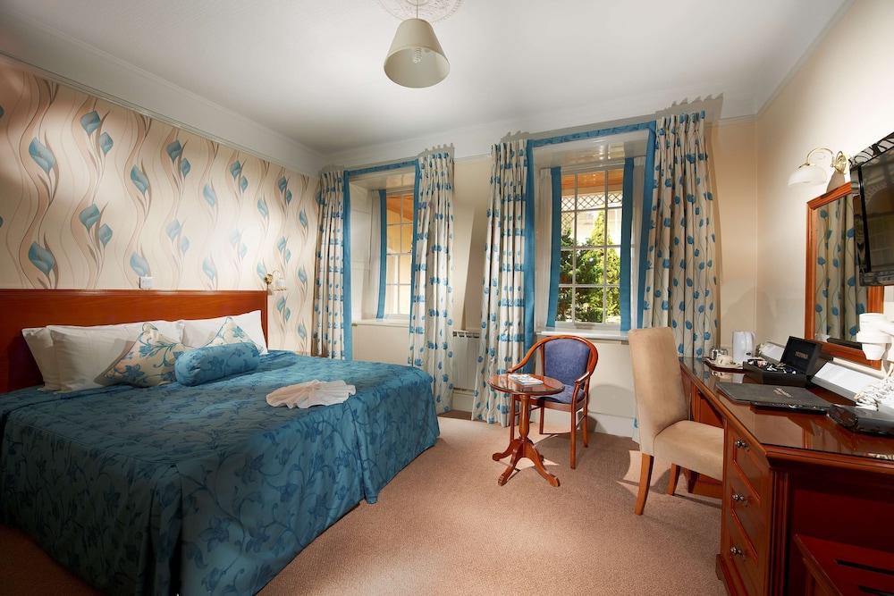 Comfort Room, 1 King Bed, Non Smoking photo 1