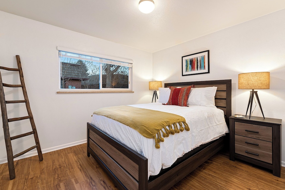 Condo, Multiple Beds, Kitchen, Garden View (1020 Garfield St. (Suite 1,2,3)) photo 3