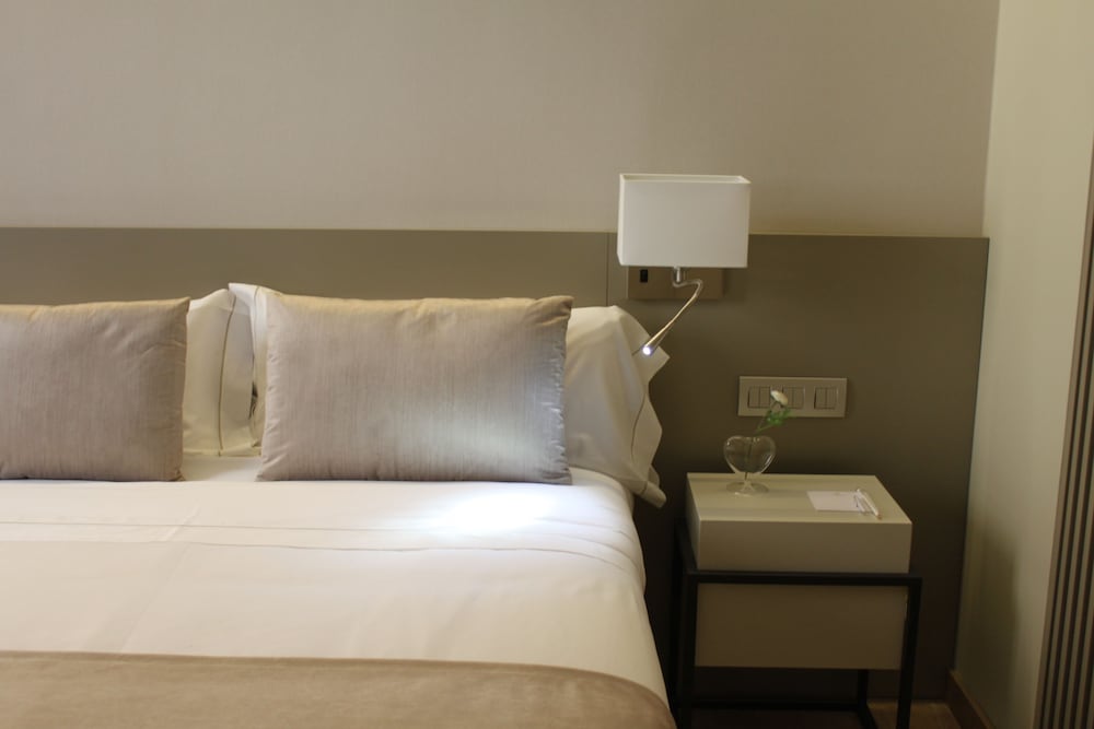 Standard Double Room, Exterior, Interior Courtyard view photo 2