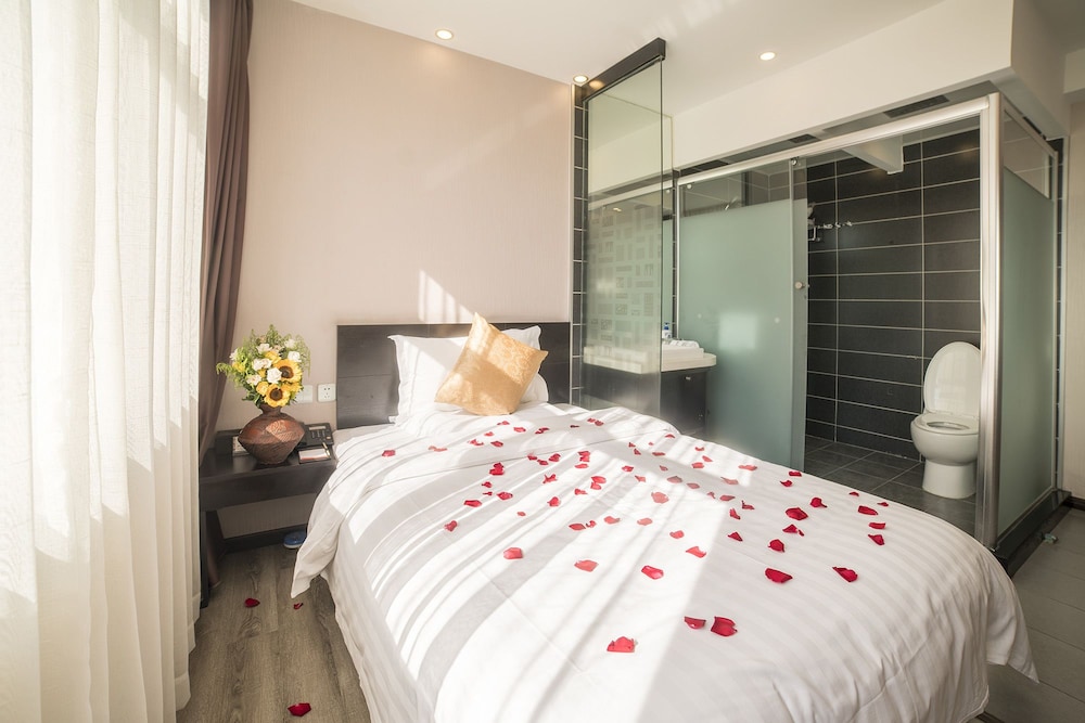 Economy Twin Room(Chinese Domestic Guests Only) photo 1