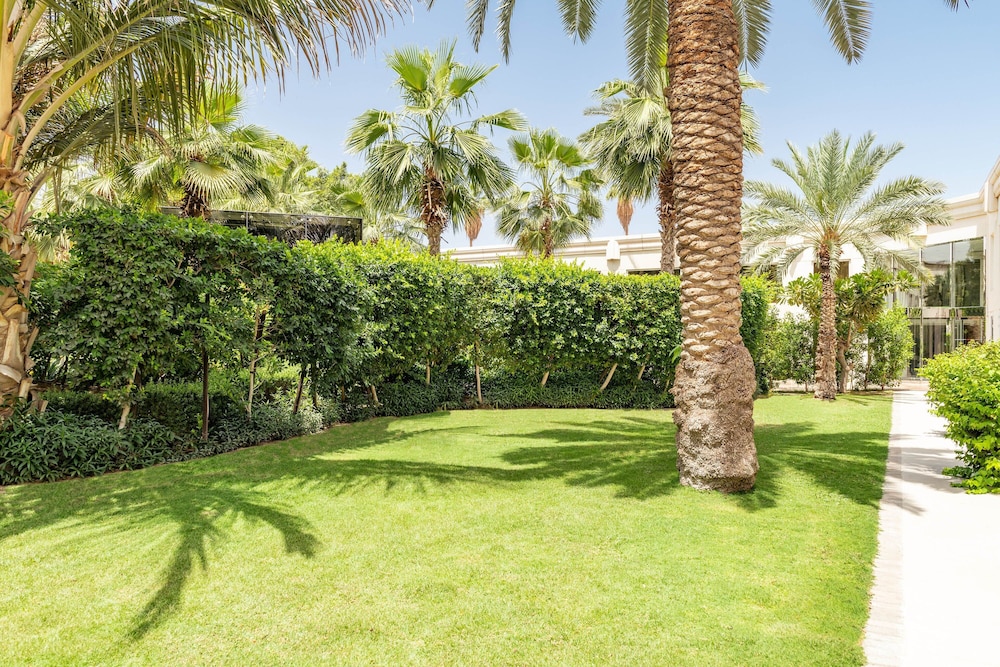 Deluxe Room, 2 Twin Beds, Garden View - Photo 6