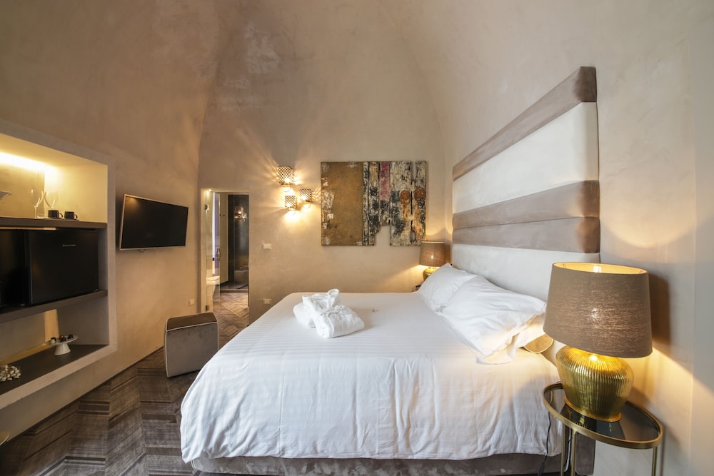 Luxury Suite, City View photo 1