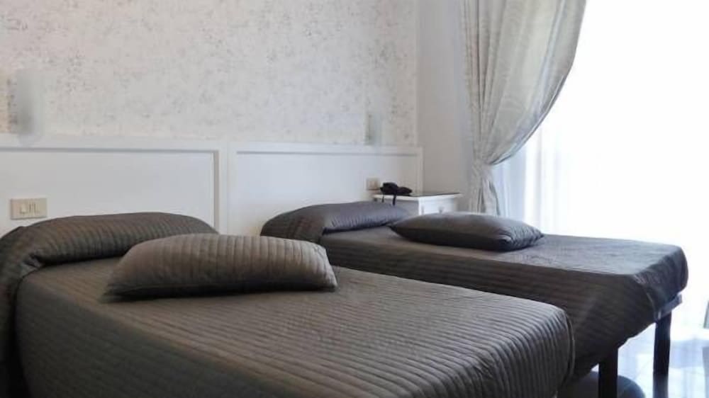 Double Room, 2 Twin Beds