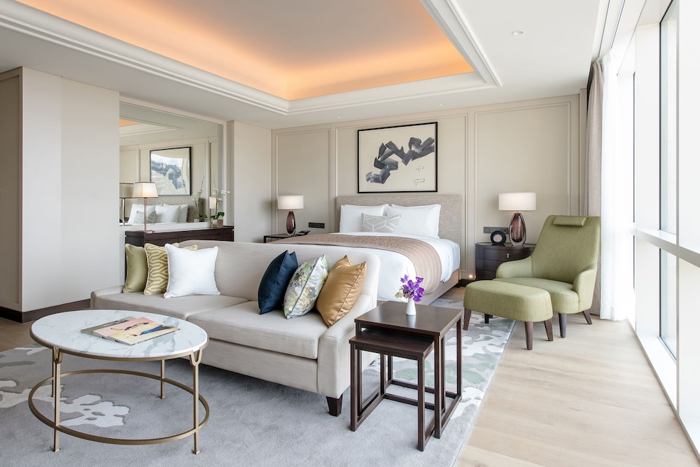 Grand Premier Deluxe Double Room