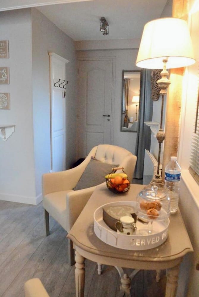 Classic Double Room - Photo 16