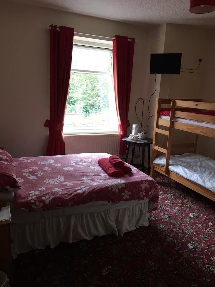 Room 3 photo 1