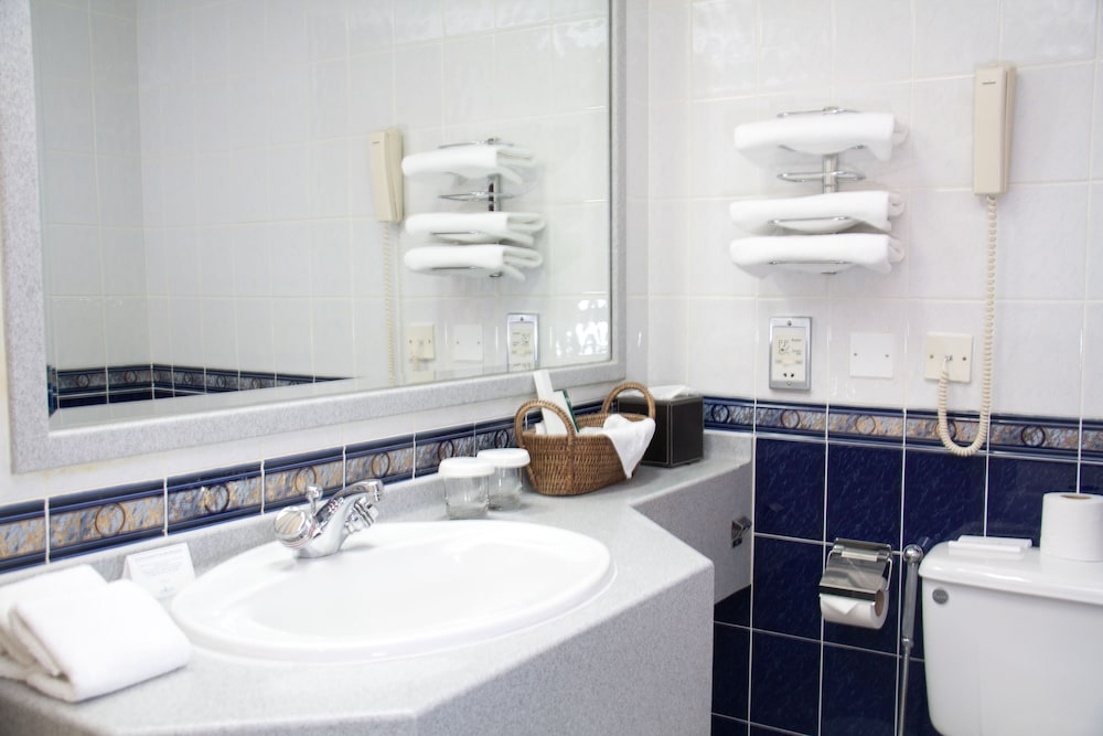 DELUXE ROOM KING photo 2