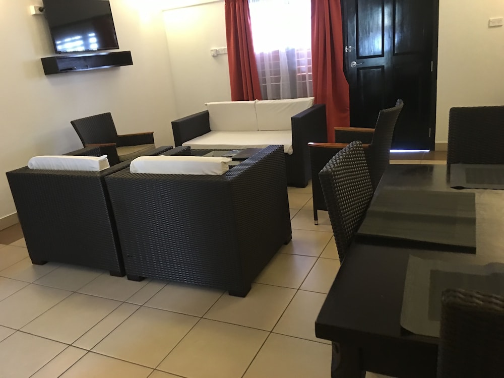 Deluxe Apartment, 2 Bedrooms - Photo 14