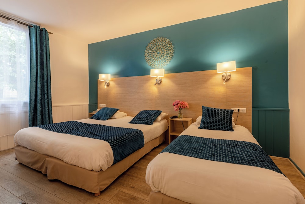 Family Triple Room, Air conditioning - Photo 2