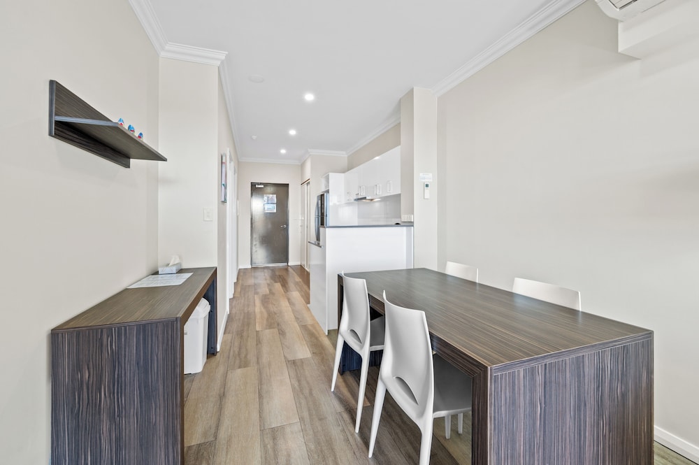 Superior Apartment, 1 Bedroom, Marina View - Photo 12