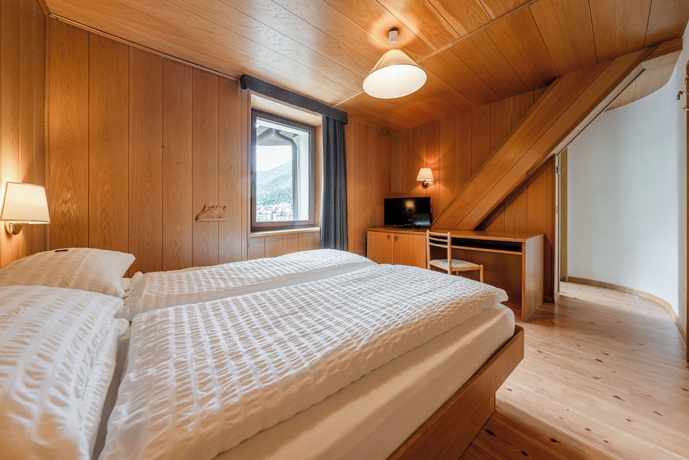 Comfort Double or Twin Room, Balcony, Mountain View