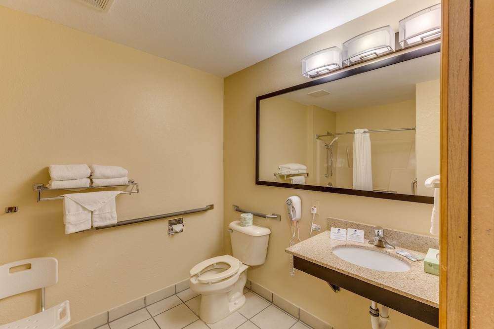 Suite, Multiple Beds, Accessible, Non Smoking - Photo 5
