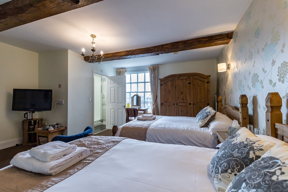 Superior Double or Twin Room photo 2
