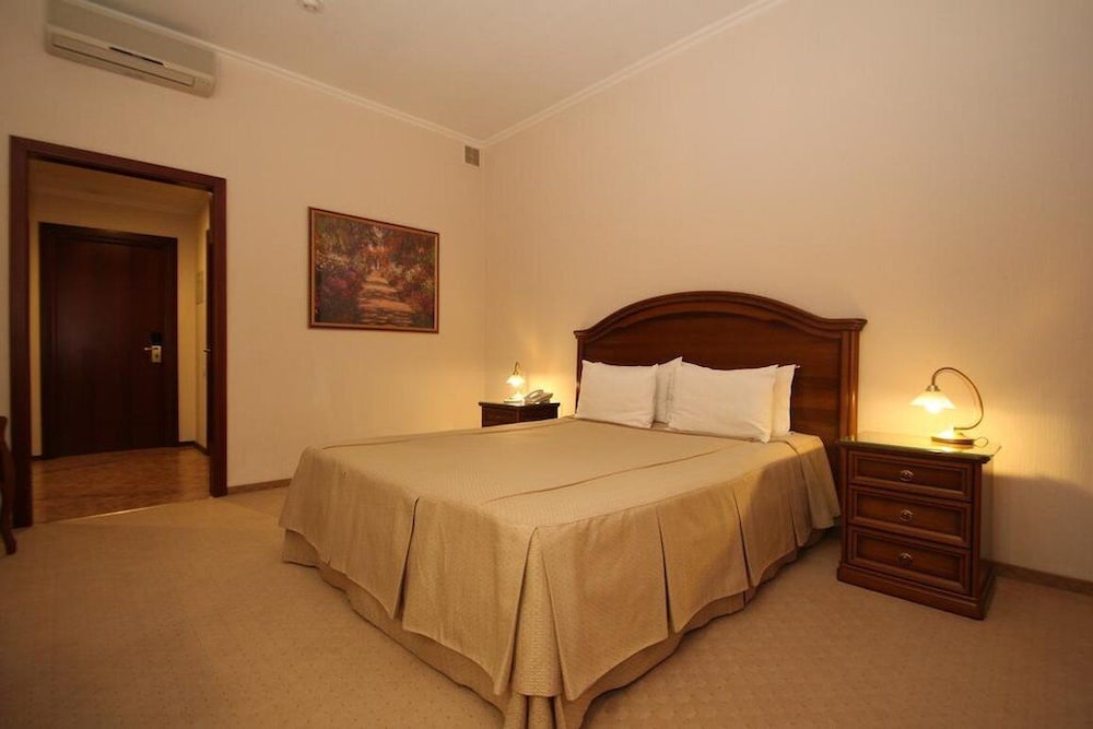 Standard Double Room photo 1