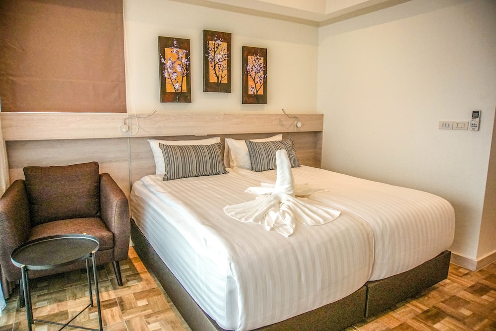 Superior Room Higher Floor with Premium Shower