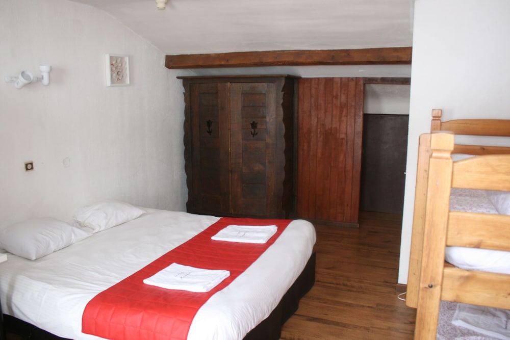Family Room (Comfort) photo 1