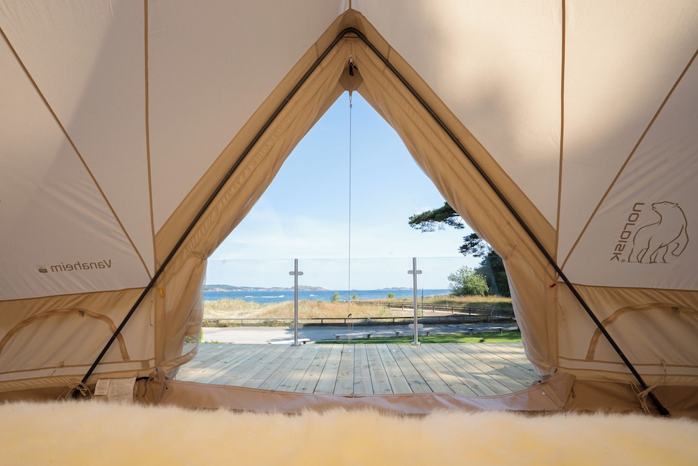 Executive Tent photo 2