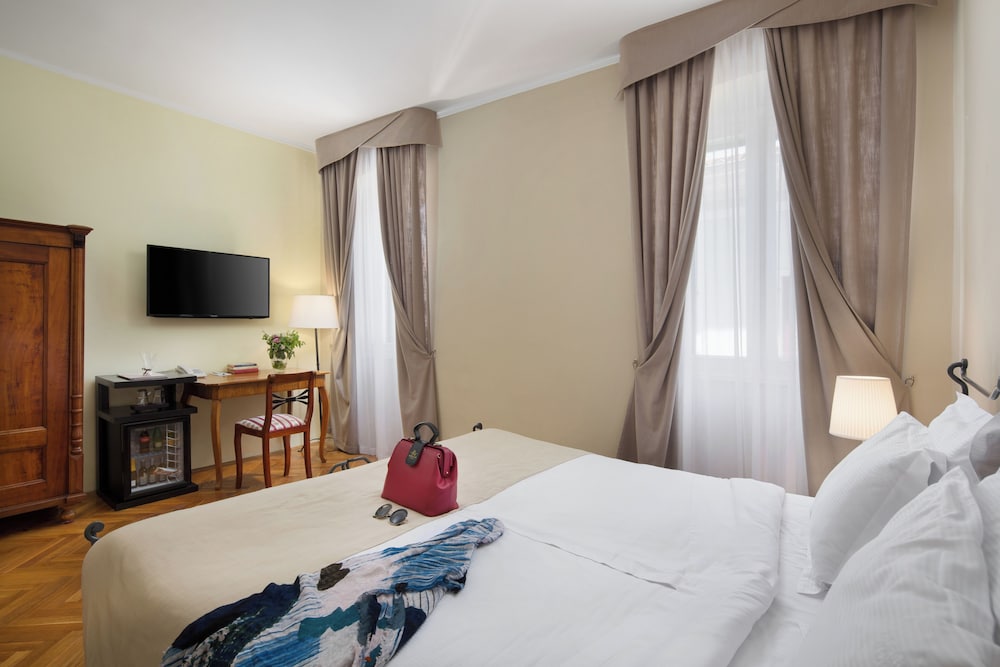 Comfort Room photo 2
