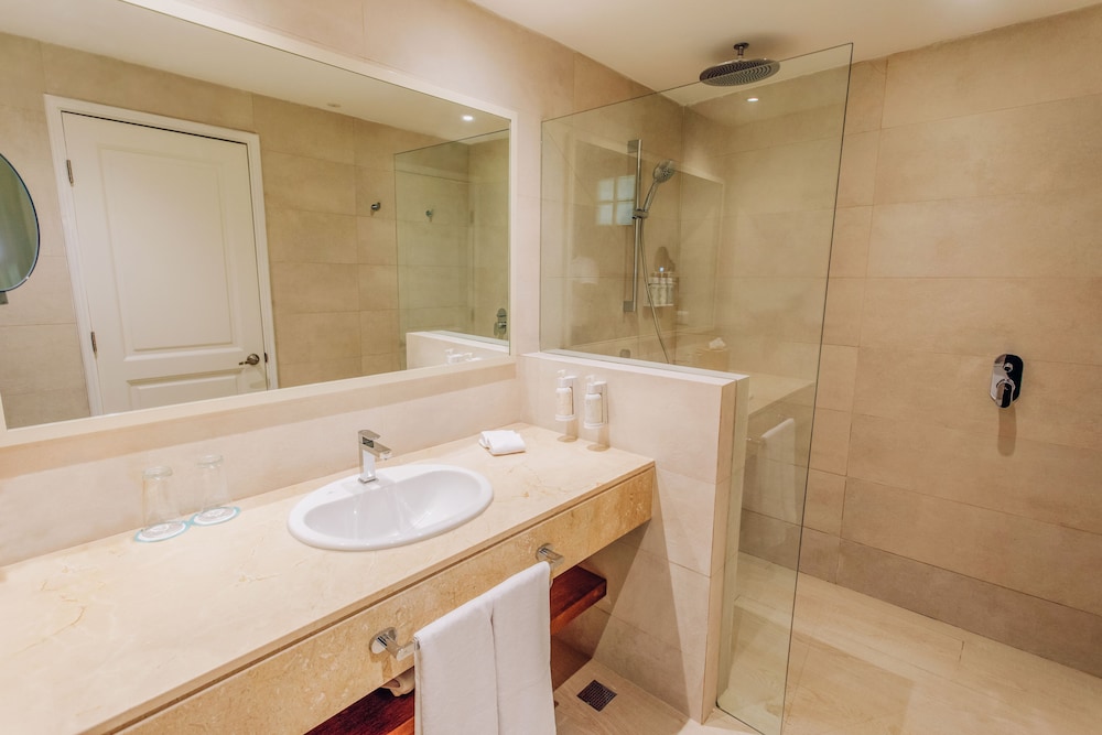 Premium Room (Near Pool) photo 3