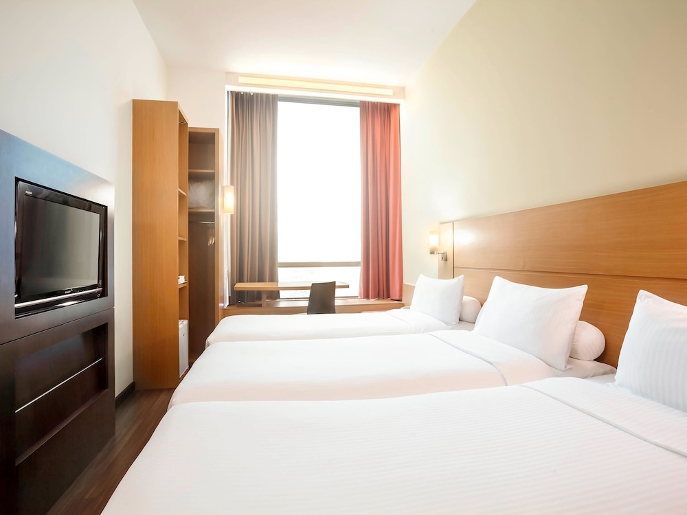 Family Triple Room, Multiple Beds photo 1